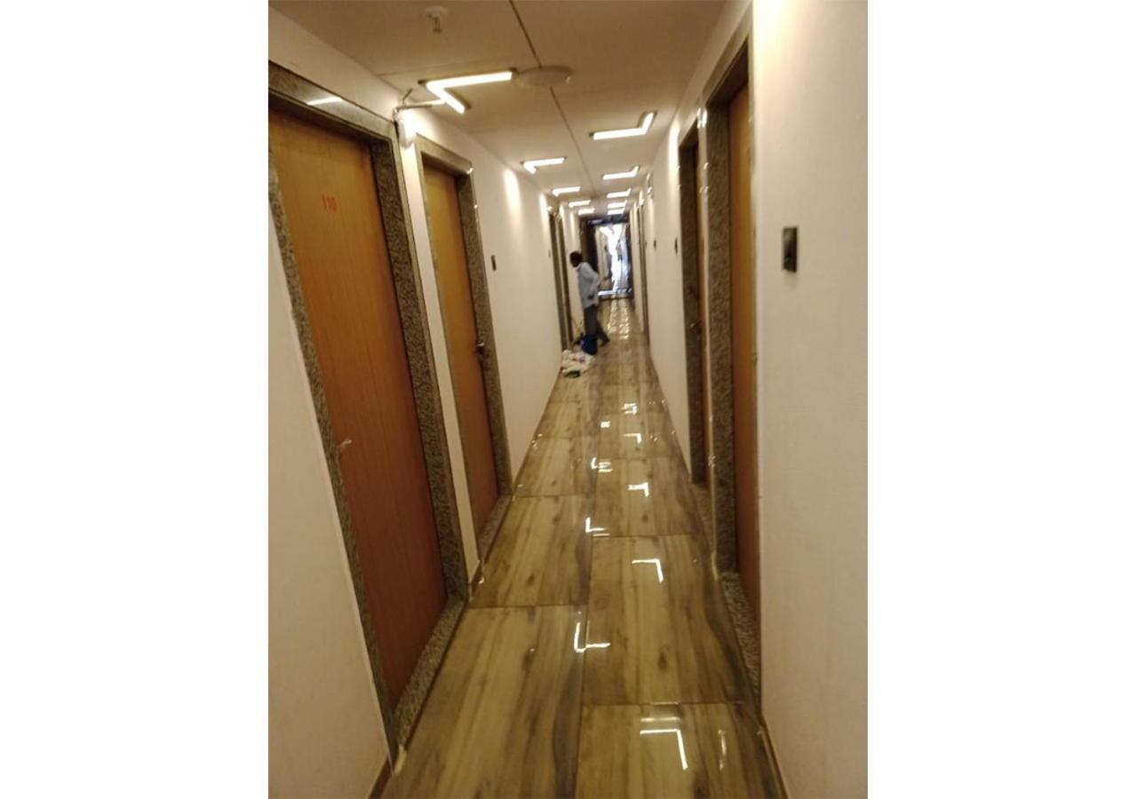 Shree Murlidhar Guest House Σουράτ Εξωτερικό φωτογραφία