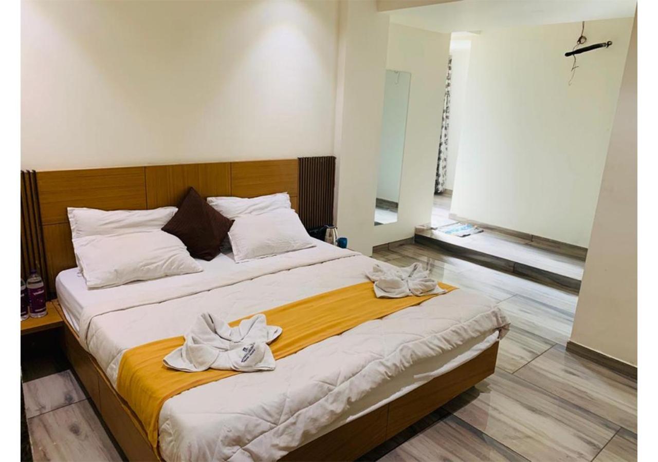 Shree Murlidhar Guest House Σουράτ Εξωτερικό φωτογραφία